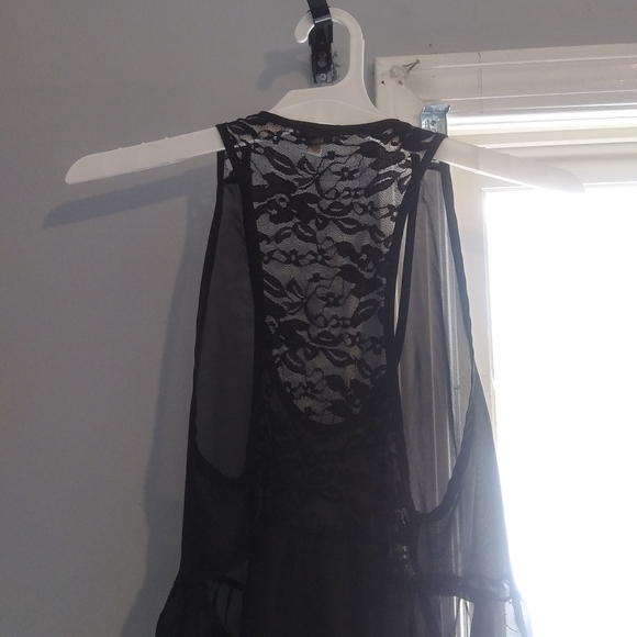 Lili White Sheer Romper - Picture 2 of 4